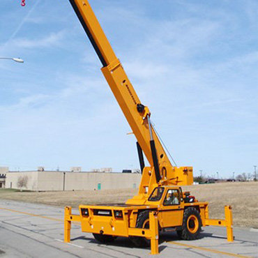 Broderson carry deck crane